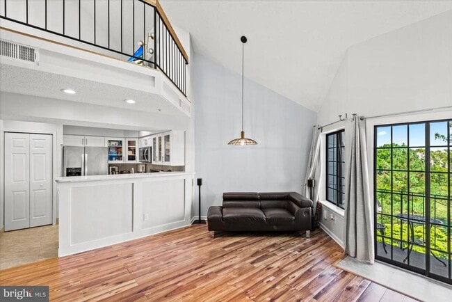 Building Photo - 6000 Mersey Oaks Way