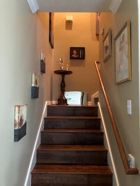 Building Photo - 25254 Finchgrove Ln