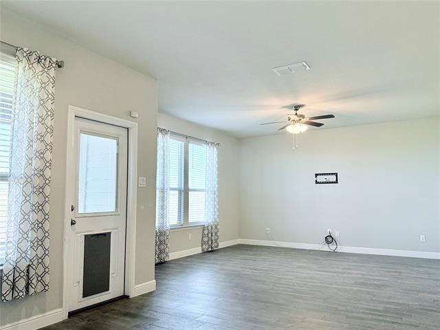 Building Photo - 1908 Albany Ln