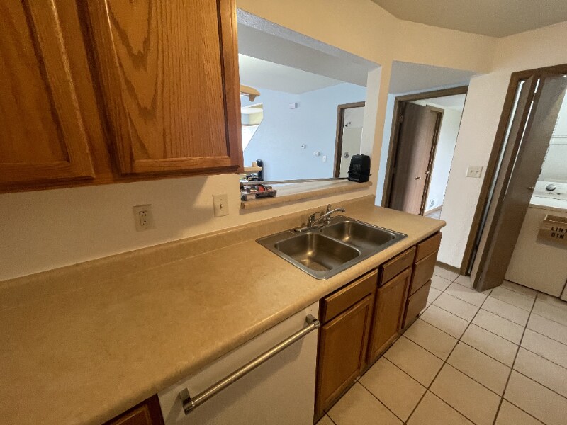 Building Photo - 3403 Westwind Dr