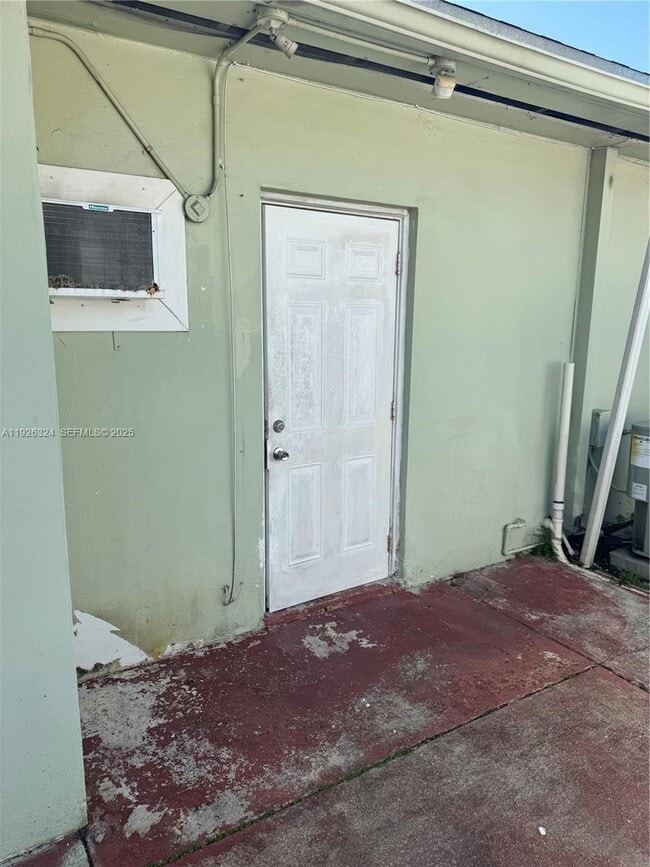 Building Photo - 510 NW 76th Ave