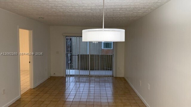 Building Photo - 6070 W 18th Ave