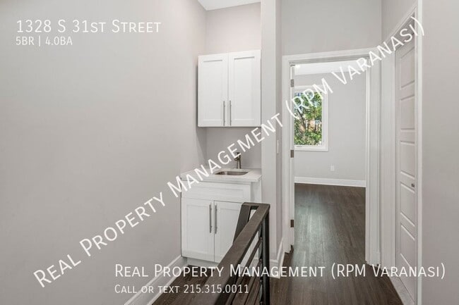 Building Photo - 1328 S 31st St