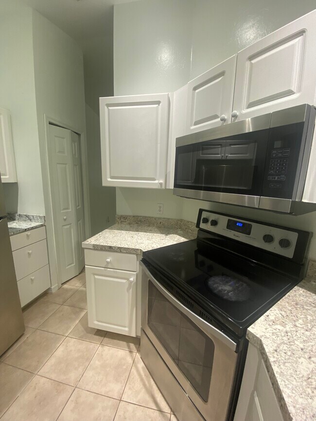 Building Photo - 4629 29th St SW