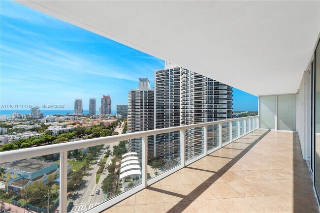 Building Photo - 450 Alton Rd