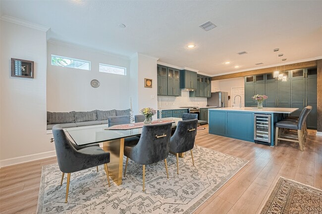 Building Photo - 1413 Whispering Pines Dr