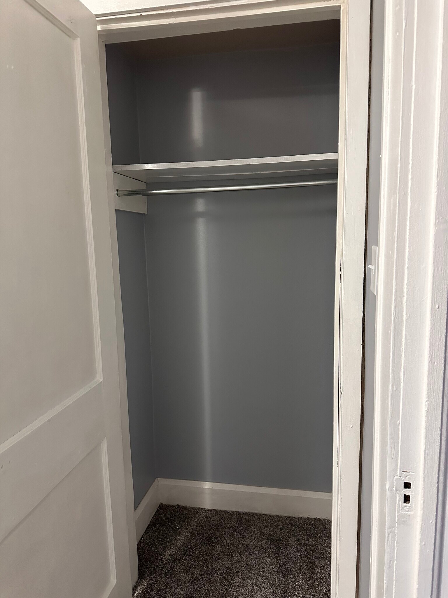 Building Photo - 1841 E 5th St