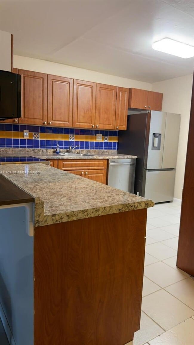 Building Photo - 3908 SW 67th Terrace