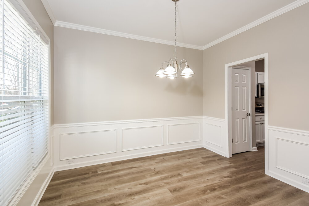 Building Photo - 3352 Briaroak Dr