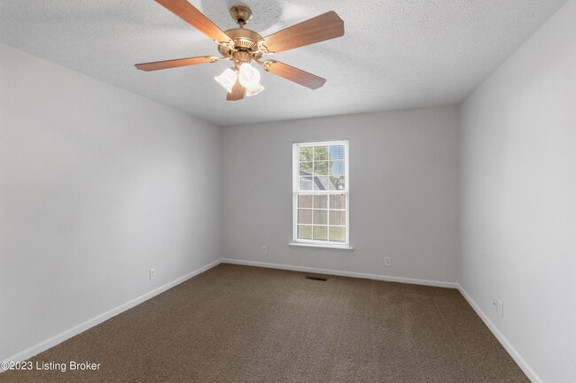 Building Photo - 674 Helm Ln