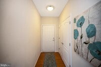 Building Photo - 1641 Ladue Ct