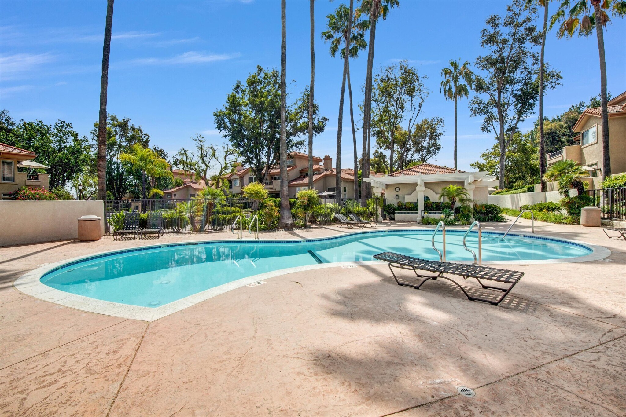 Building Photo - 23930 Arroyo Park Dr