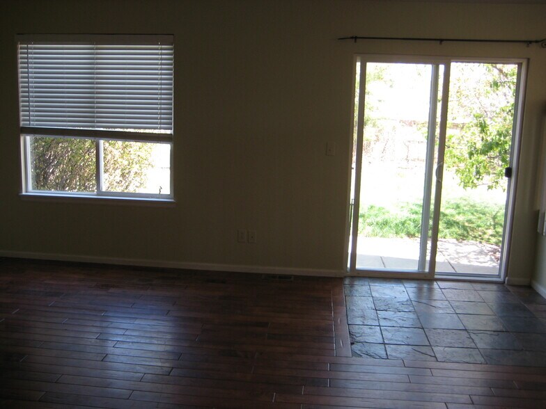 Building Photo - 1591 Brimble Dr