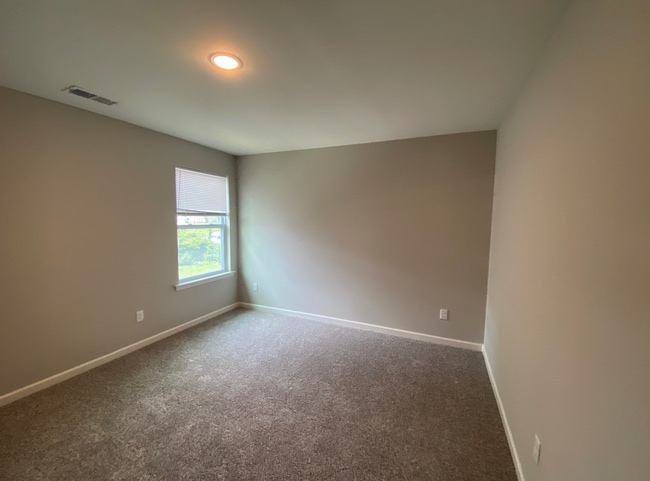 Building Photo - 903 Orphanage Ave