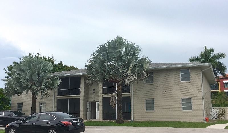 Building Photo - 1525 Curlew Ave