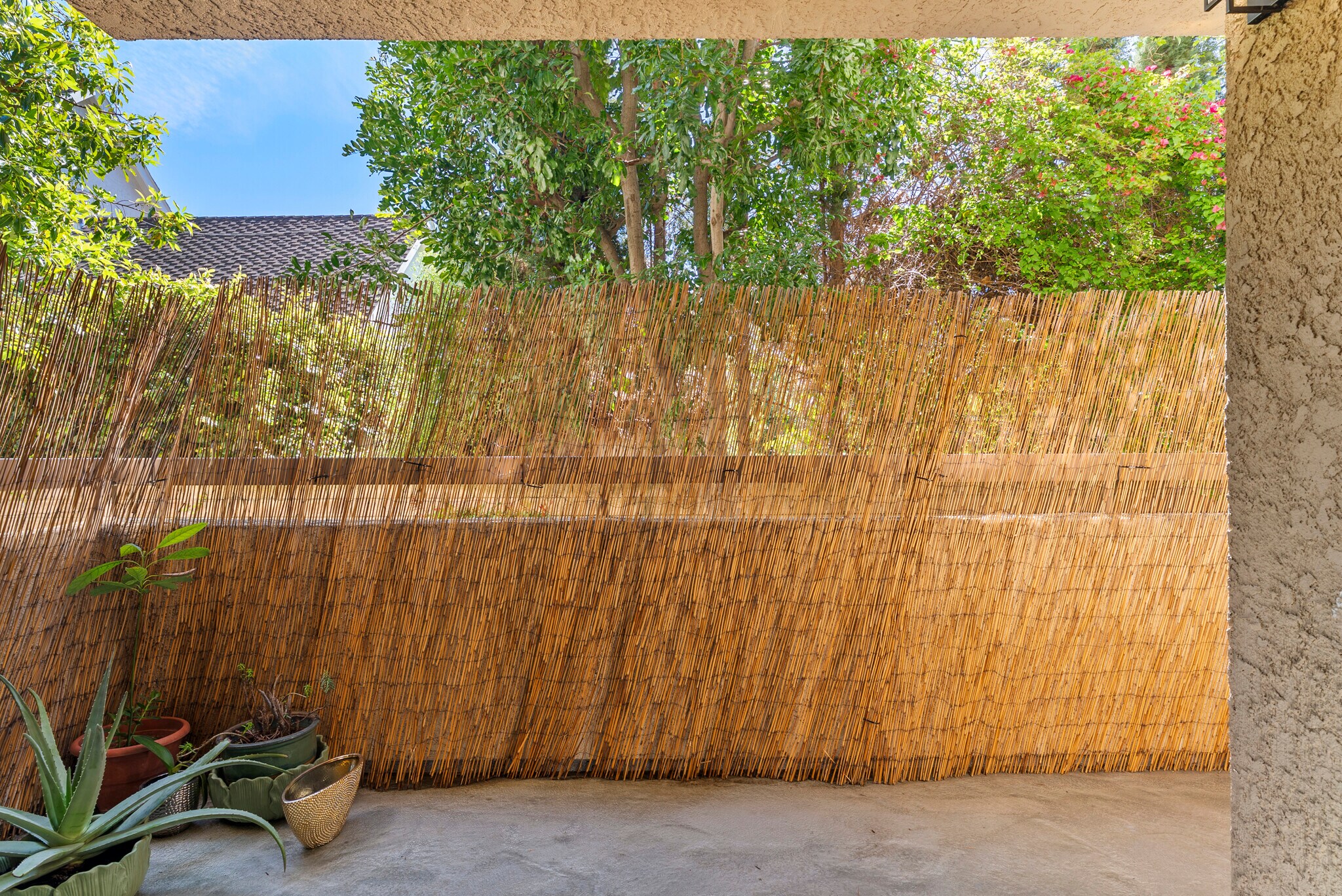 Building Photo - 14630 Dickens St