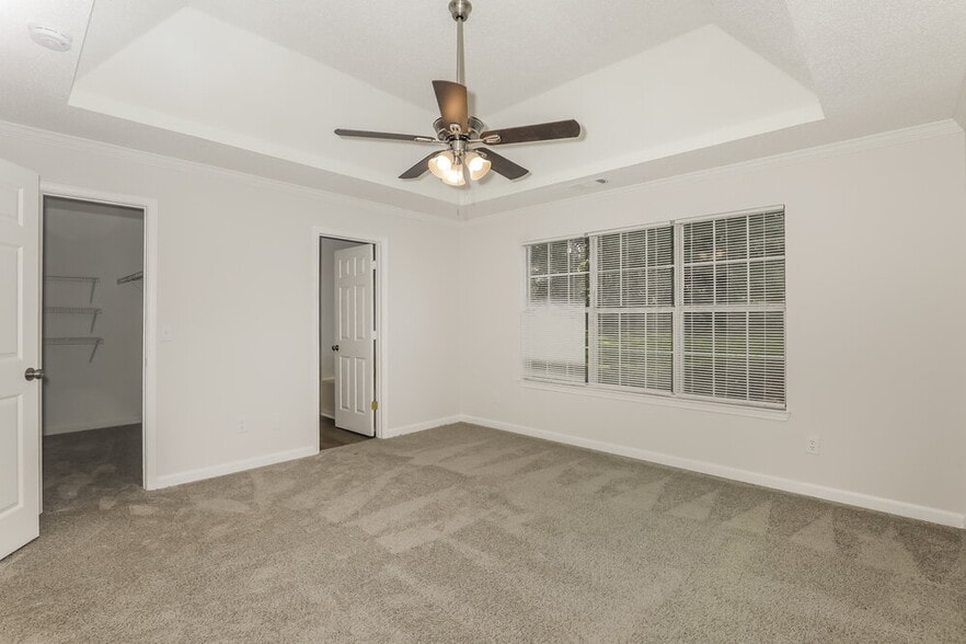 Building Photo - 92 Dogwood Lakes Dr