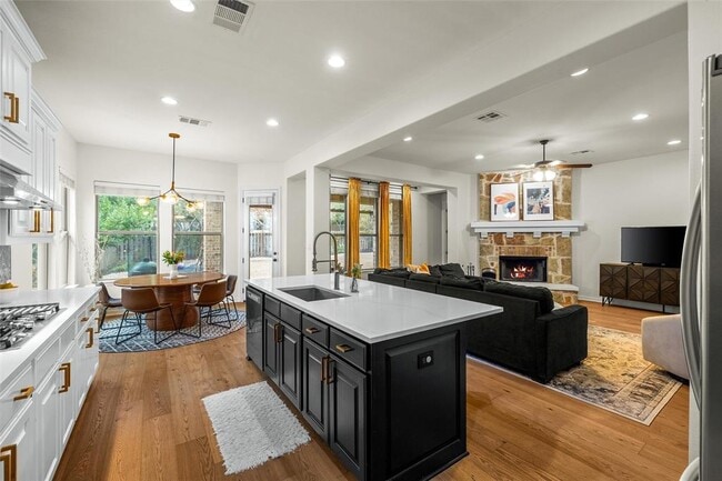 Building Photo - 17408 Wildrye Dr