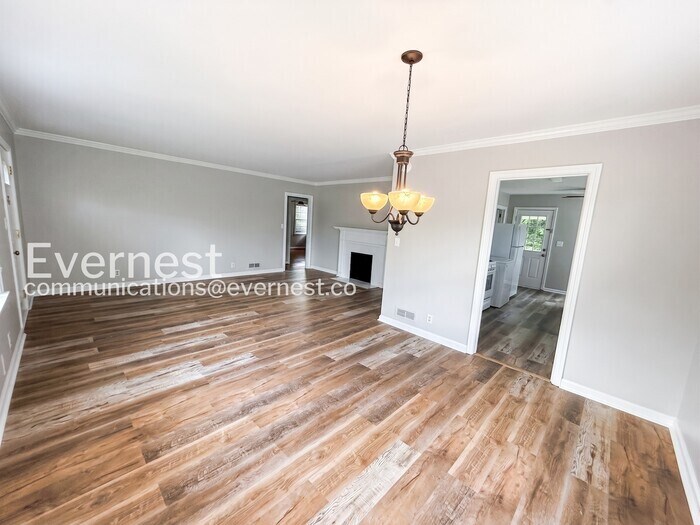 Building Photo - 106 Acton Ave