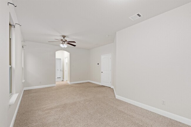 Building Photo - 8705 Tutbury Pl