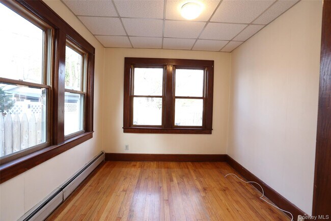 Building Photo - 113 Brewery Rd