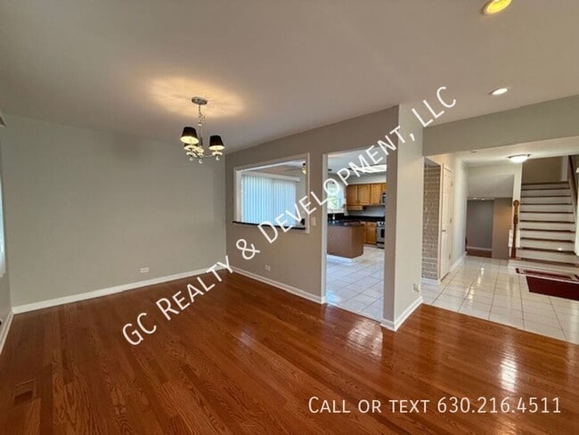 Building Photo - 344 Boulder Dr