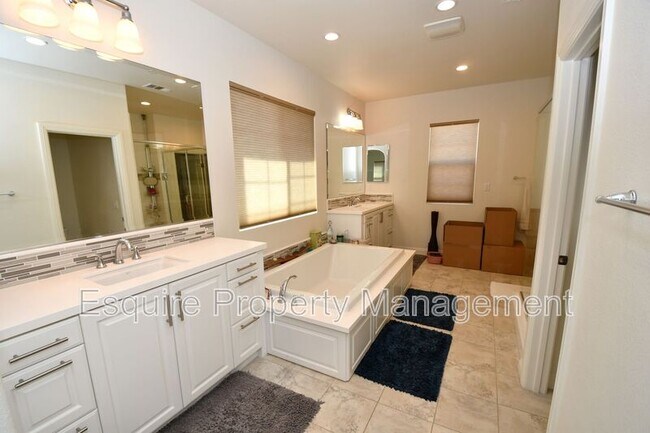 Building Photo - 505 Elm Cottage Ct