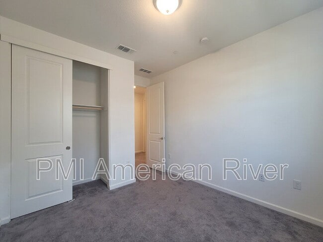 Building Photo - 4371 Garonne Walk