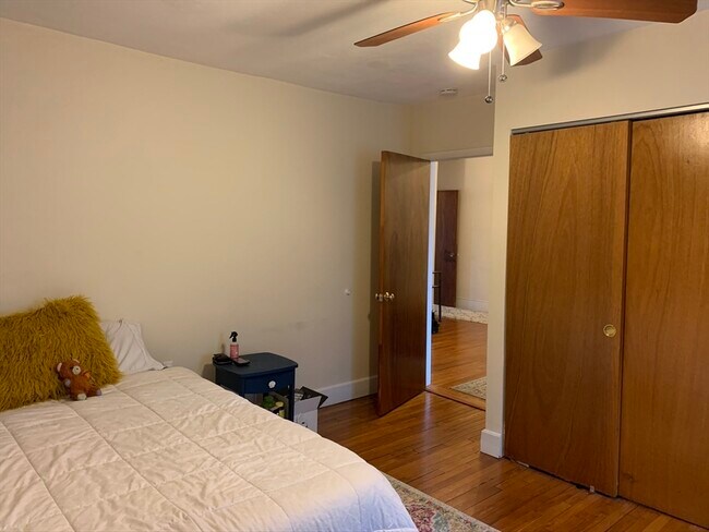 Building Photo - 7 Mt Vernon St