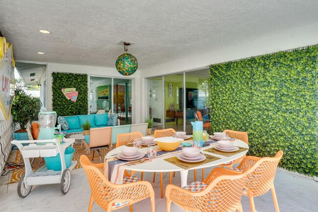 Building Photo - 2945 Upper Tangelo Dr