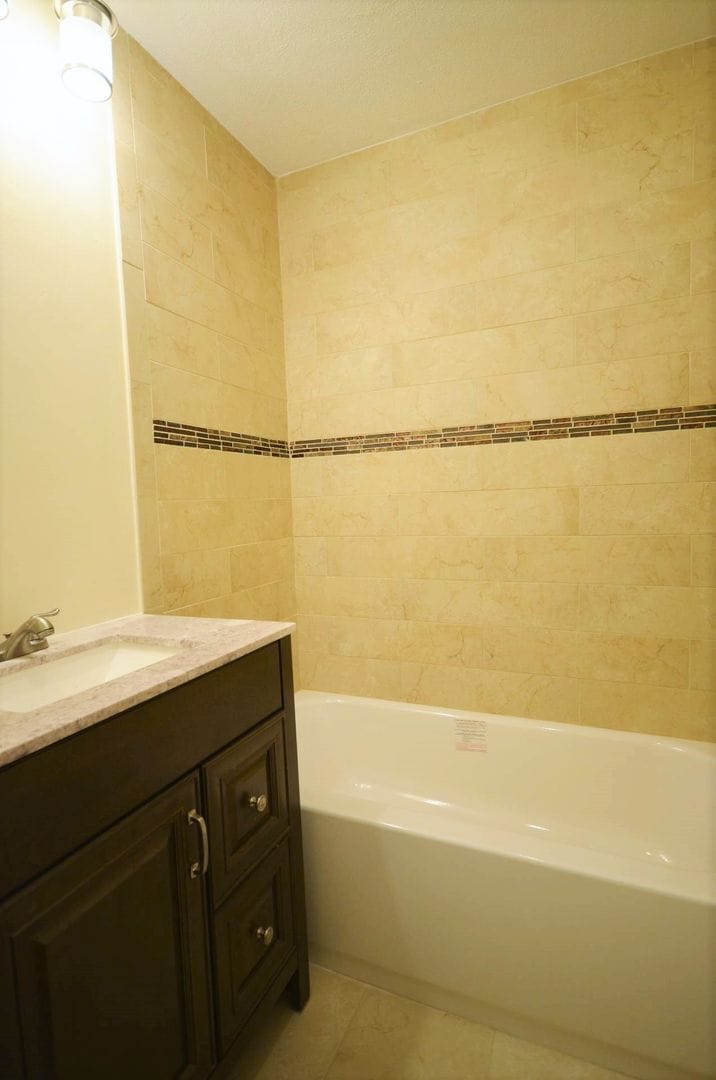 Building Photo - 349 Sumner St