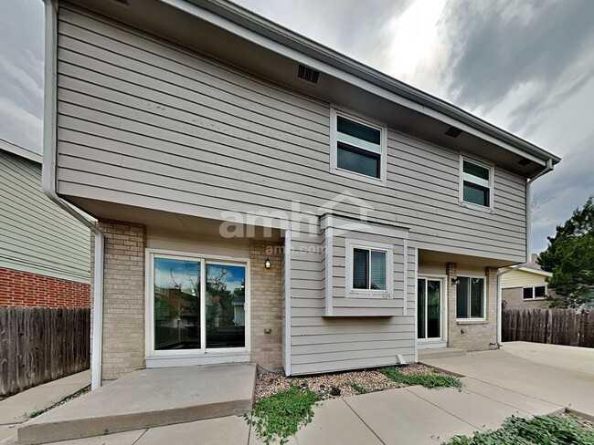 Building Photo - 6565 Monaco Dr