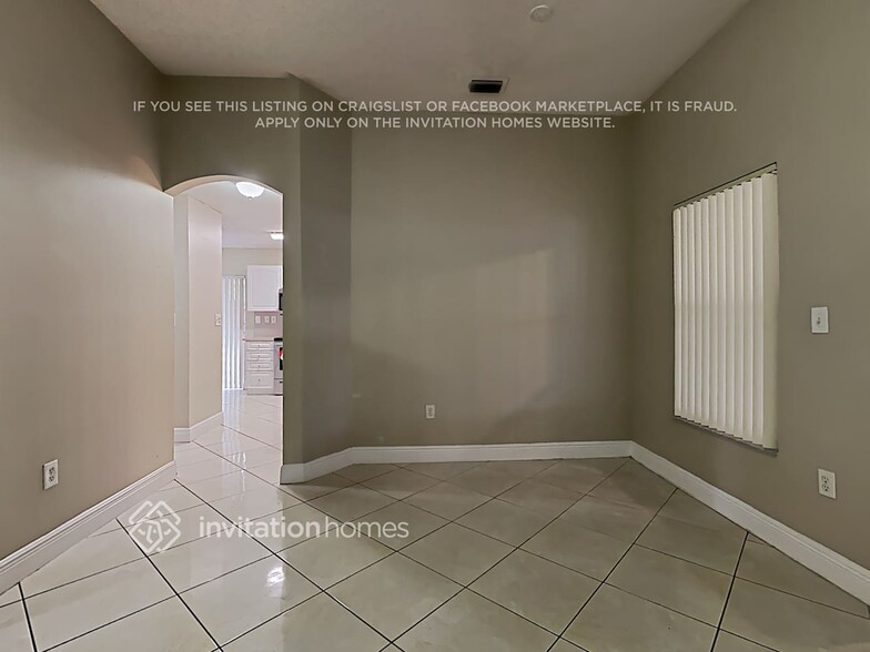 Building Photo - 14341 SW 160th Terrace