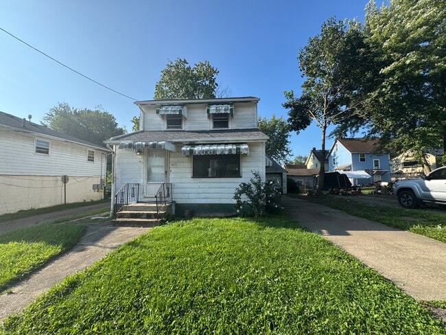 Building Photo - 1410 15th St NE