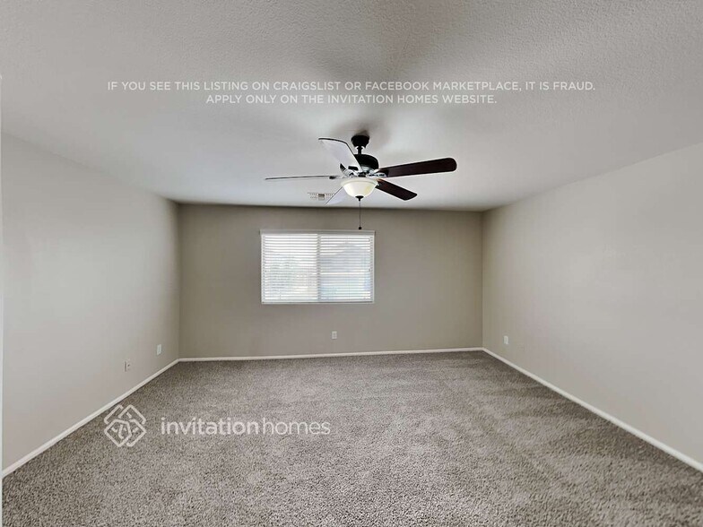 Building Photo - 166 W Brangus Way