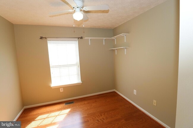 Building Photo - 3312 Hibiscus Ct