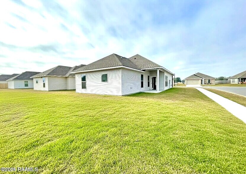 Building Photo - 3413 Autumn Pk Dr