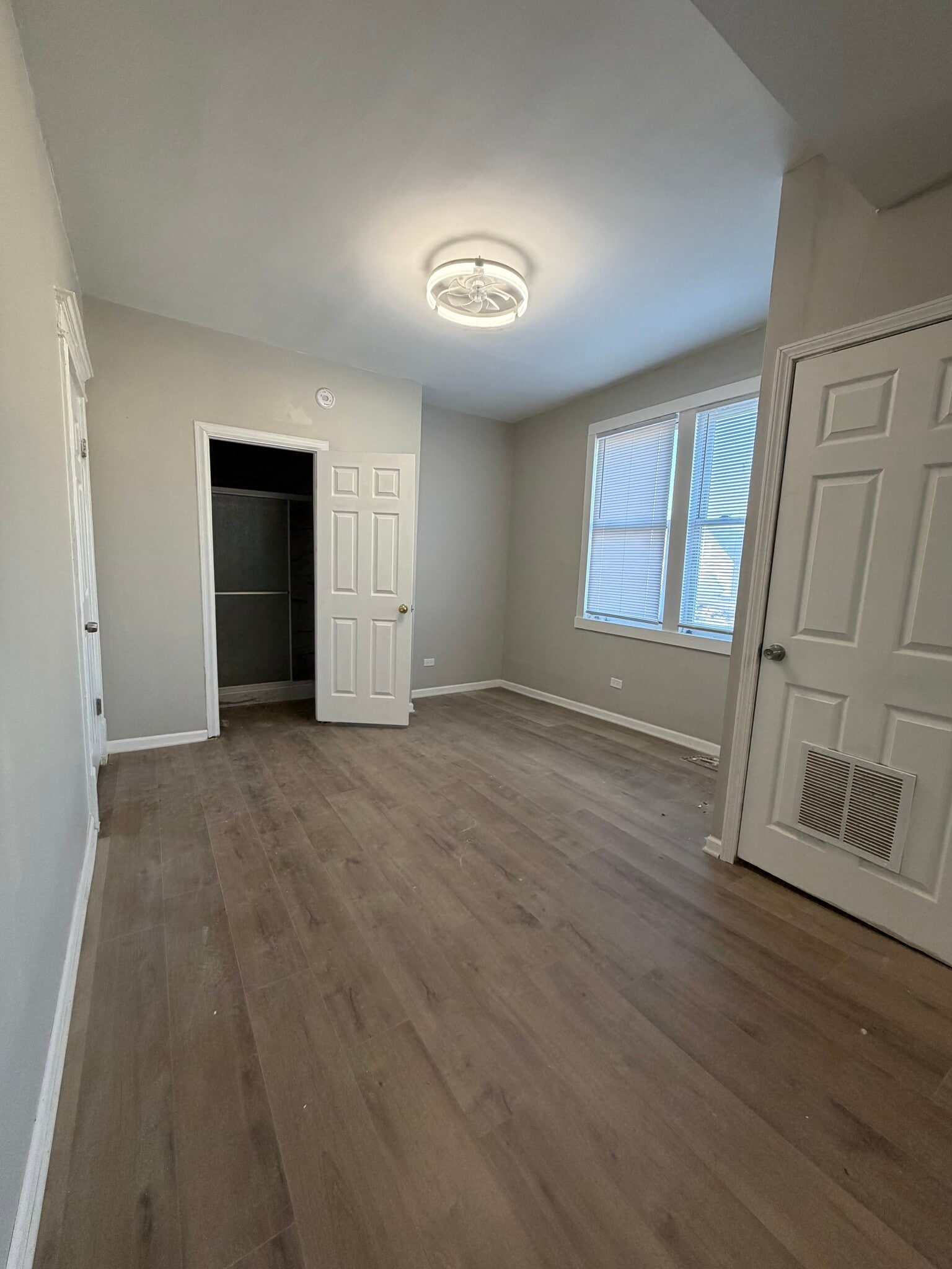 Building Photo - 4500 S Wood St