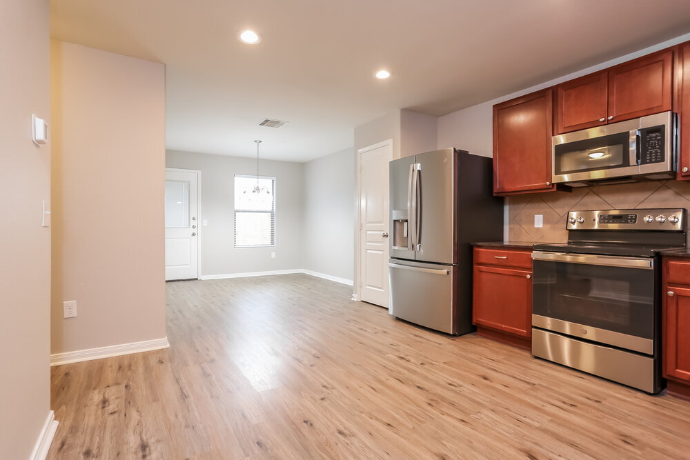Building Photo - 9927 Sanders Rose Lane