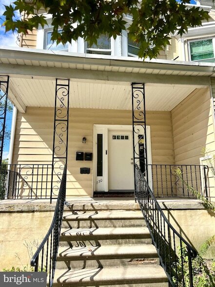 Building Photo - 730 Richey Ave