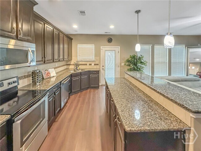 Building Photo - 278 Willow Point Cir