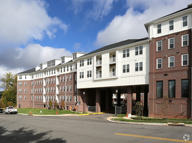 Building Photo - Overture Fair Ridge 62+ Active Adult Apart...