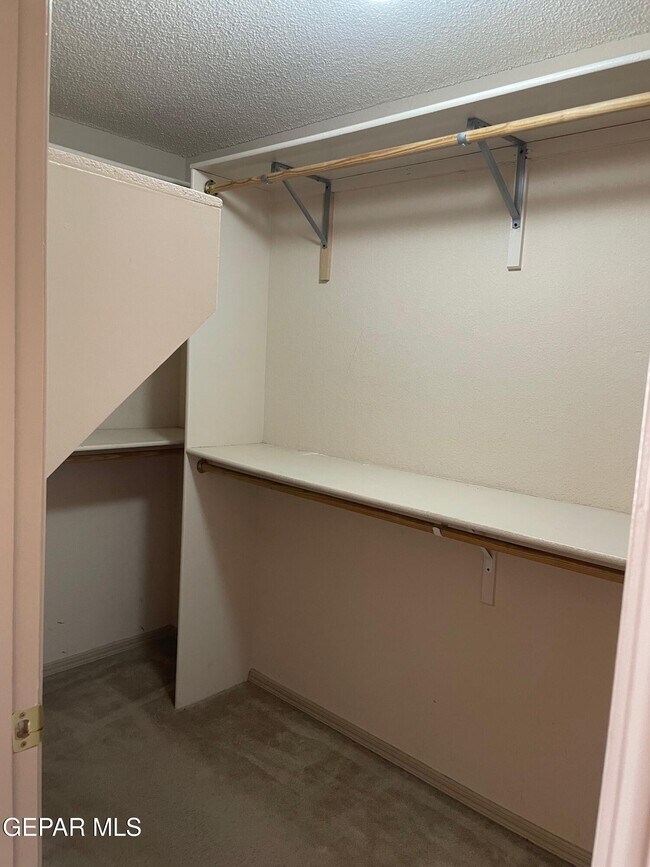 Building Photo - 12828 Tierra Ayala Dr