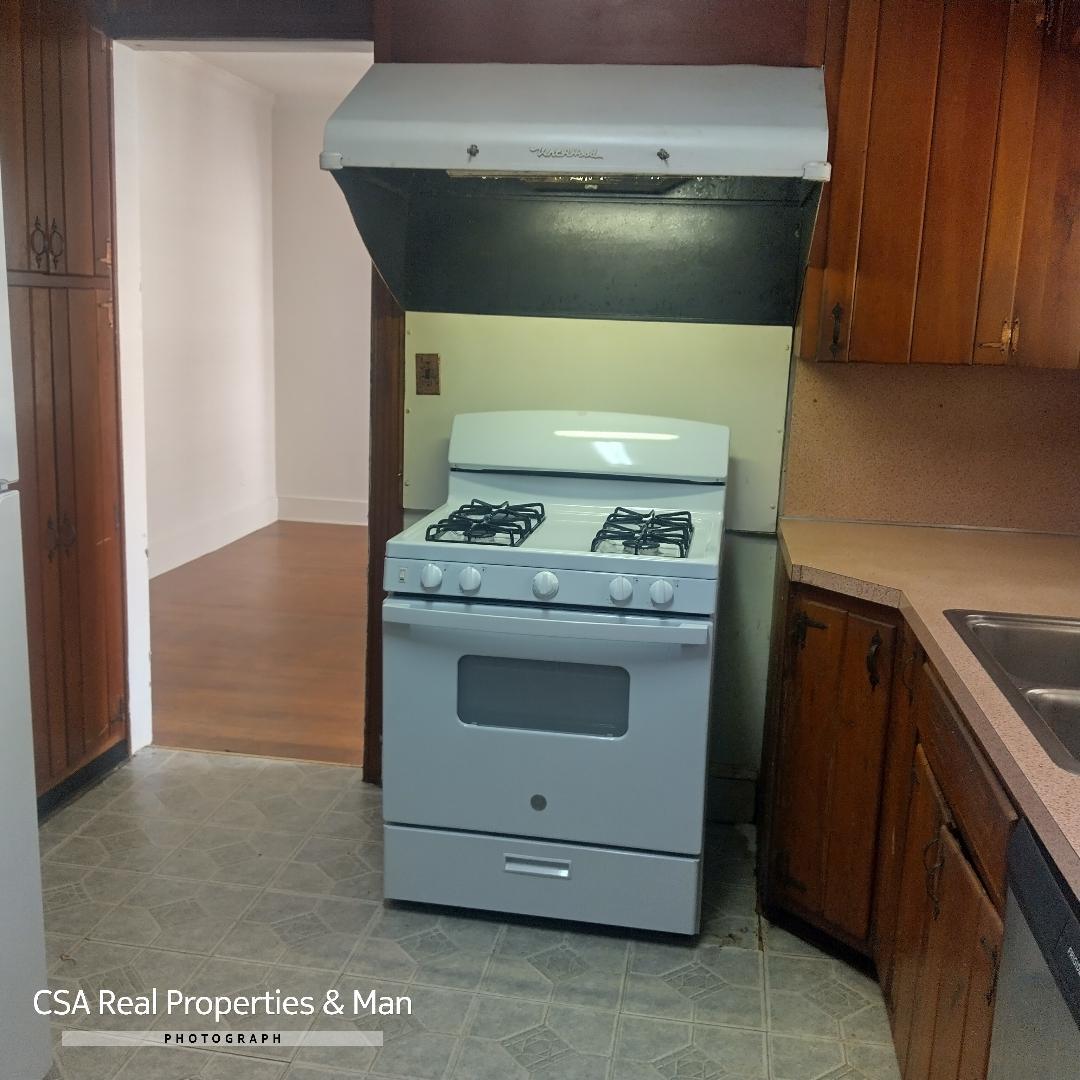 Building Photo - 1691 Beecher St SW