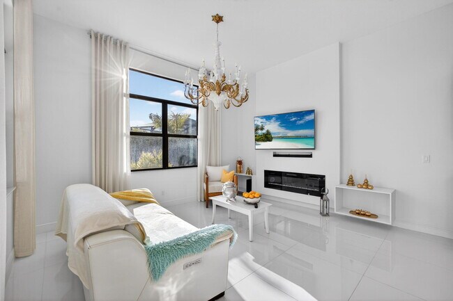 Building Photo - 11460 SW Pietra Wy