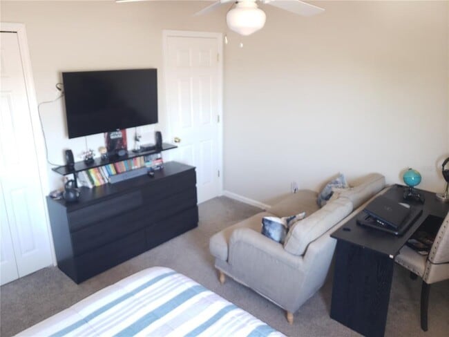 Building Photo - 16530 Cedar Crest Dr