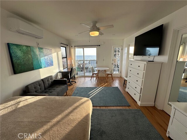 Building Photo - 2127 S Coast Hwy