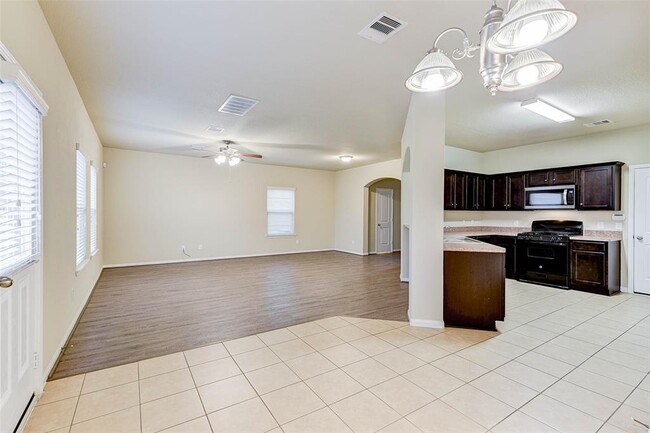 Building Photo - 5915 Nodaway Creek Ct