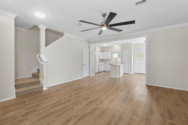Building Photo - 6206 Scotchwood Dr