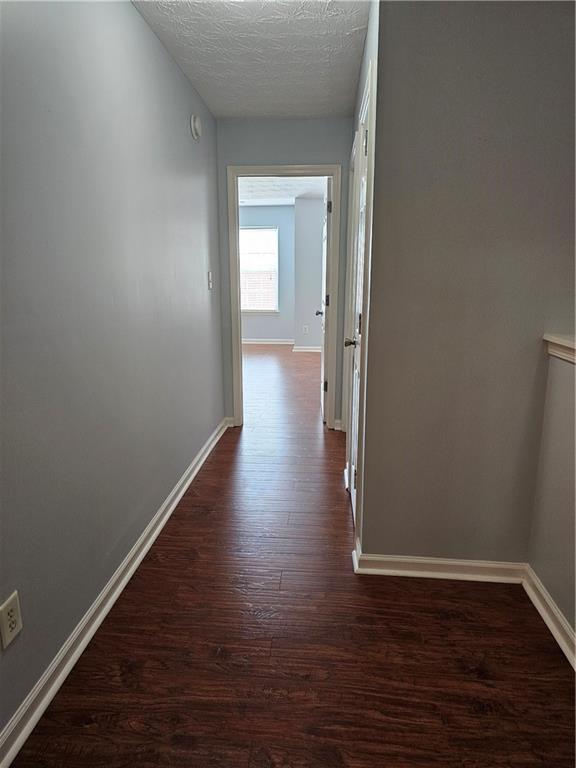 Building Photo - 1552 Viero Dr